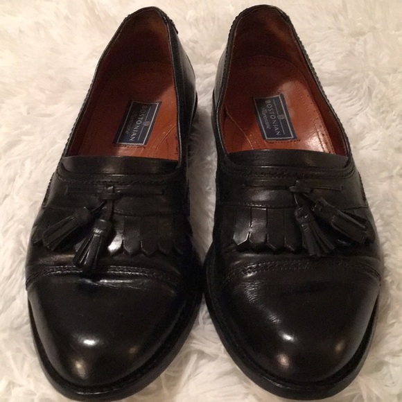 Bostonian Other - 💲✂️Bostonian Black Tassel Slip-On Shoes